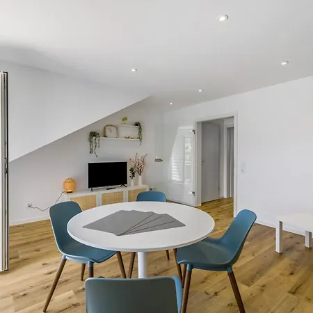 1 Links Appartement *